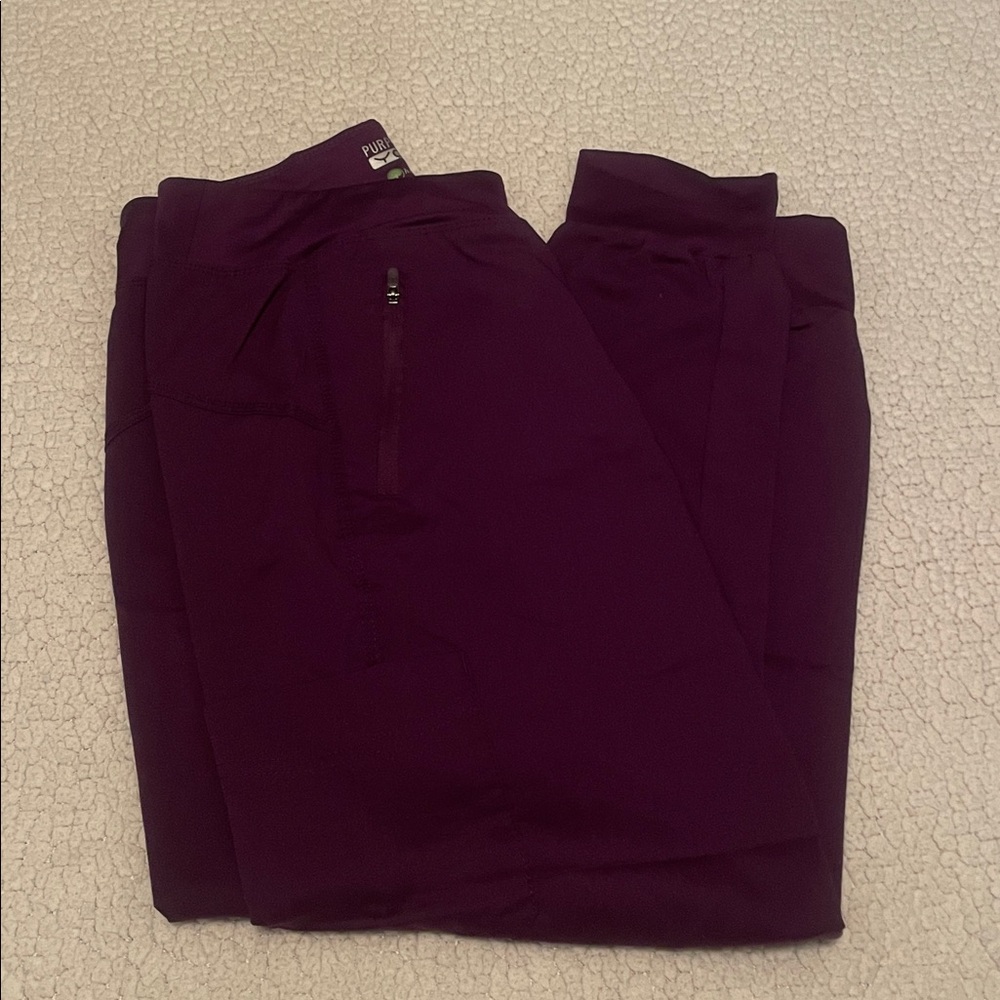 healing hands Purple Label V-neck Scrub Set in Deep Plum - Picture 8 of 11
